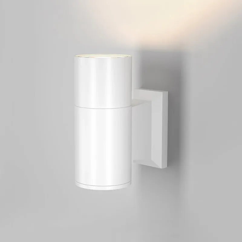 Günstig Wandleuchte mit weißem Aluminiumgehäuse und versiegeltem Sicherheitsglas – Bowery | Maytoni