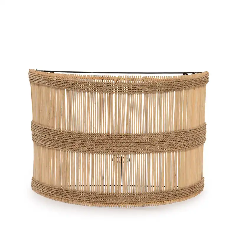 Wochenendangebot Wandleuchte – Handgeflochtenes Rattan, Halbzylinder Design, Seegras Akzente, M – Doedoe | Bazar Bizar Antwerp