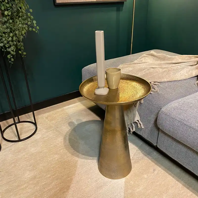 Bestseller Couchtisch – Aluminium Material, Rundes Design, Antik Goldfinish, S – Daisy | Starfurn