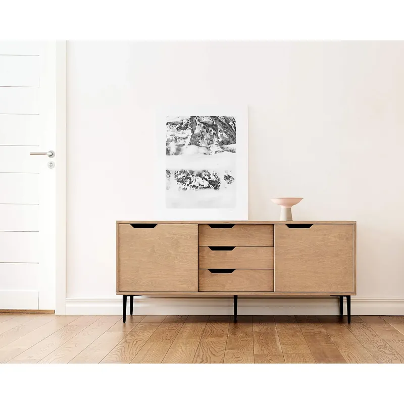 Geprüft Sideboard - Eichenfurnier, Schiebetüren, Soft-Close Schubladen, Verstellbare Metallfüße – Noble | Radis