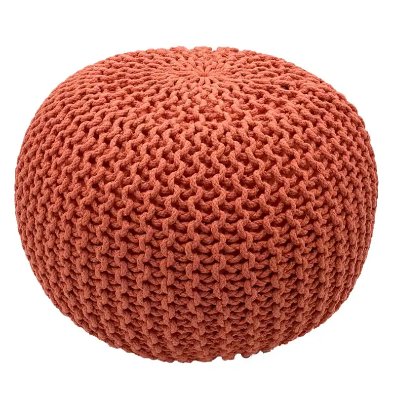 Gestrickter Pouf aus recycelter Baumwolle, grob gestricktes Design, runde Sitzform | MVG Voglrieder Geprüft