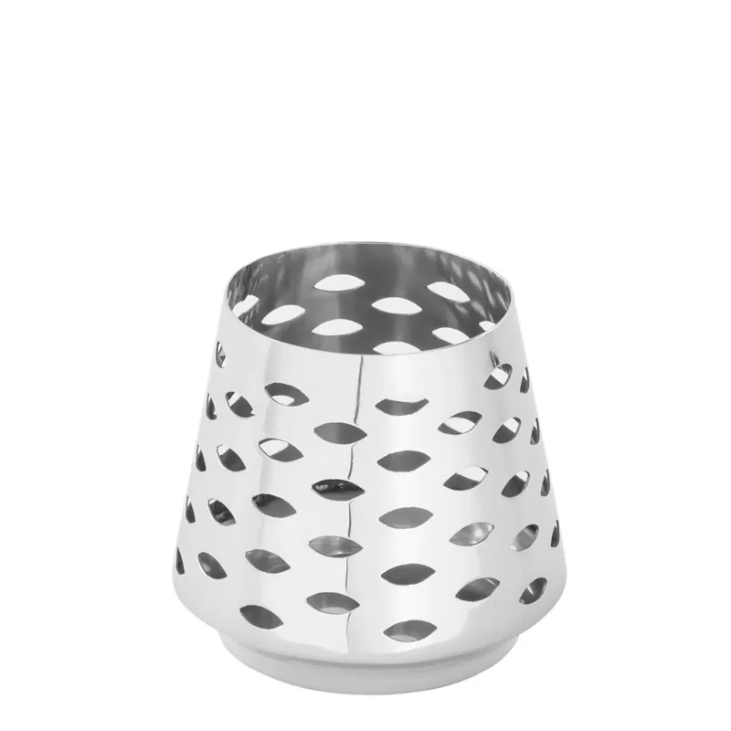 Windlicht – Durchbrochenes Design, Edelstahloptik, Dekorative Lichtakzente - LUMA | Fink Living Aktuell