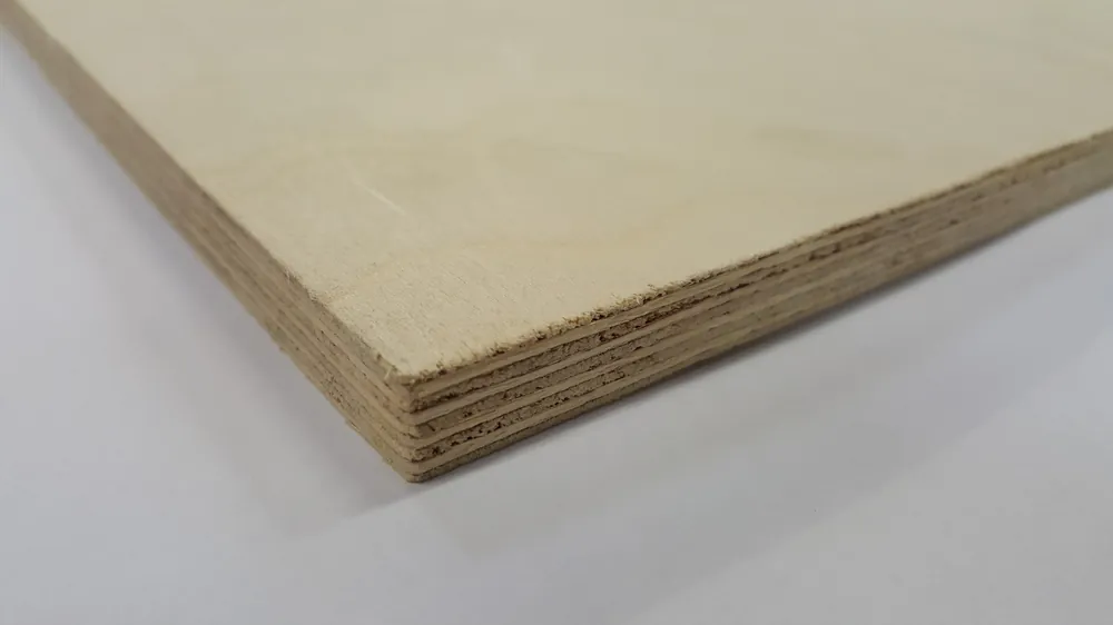 Preisreduziert Multiplex-Holzplatte Chin. Birke BB/BB Eukalyptus