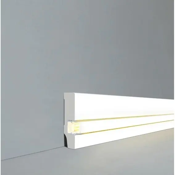 Must-Have Licht Sockelleiste "Fürth" MDF 13 x 58 x 2500 mm Weiß LED Fußleiste by PROVISTON