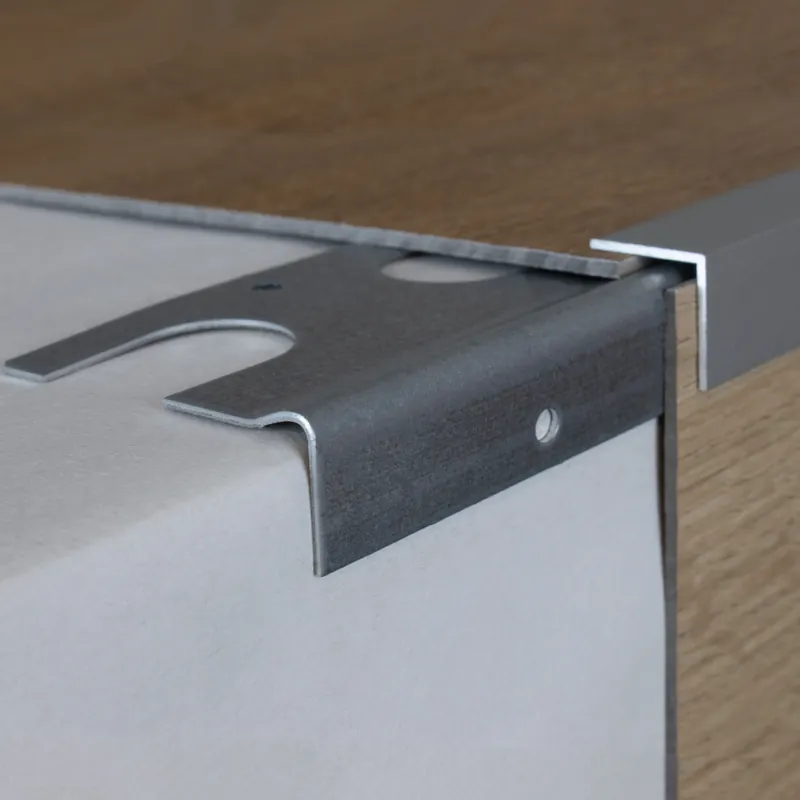 Auer Treppenkanten- & Winkelprofile Höhe 15 mm Breite 42 mm Reparaturwinkel für Betontreppen Versand Am Gleichen Tag