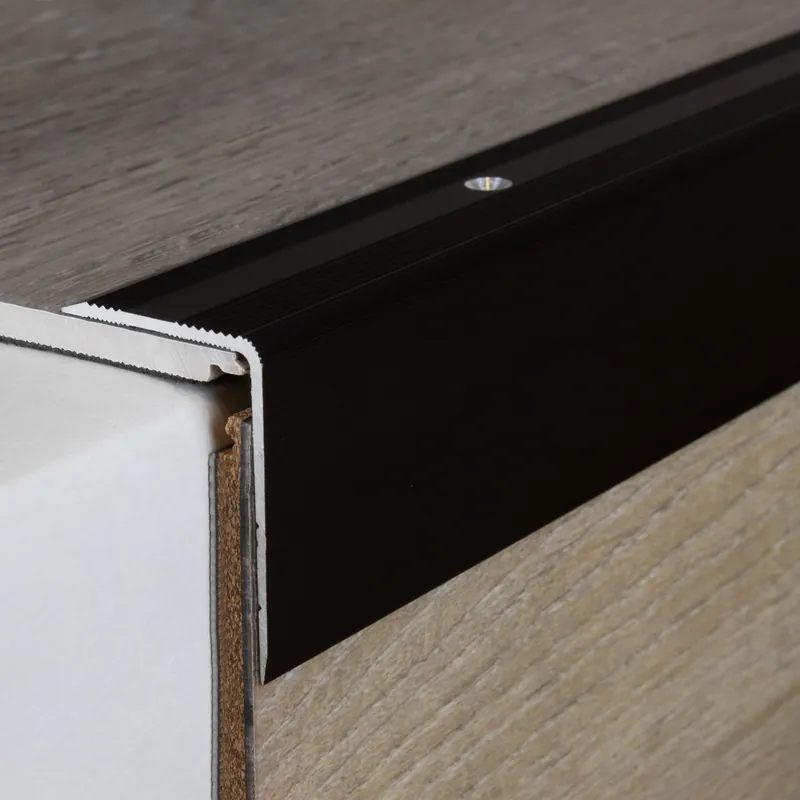 Treppenkanten- & Winkelprofile Breite 30 mm Höhe 22 - 52 mm Materialstärke: 2 mm PROVISTON Knallerangebot