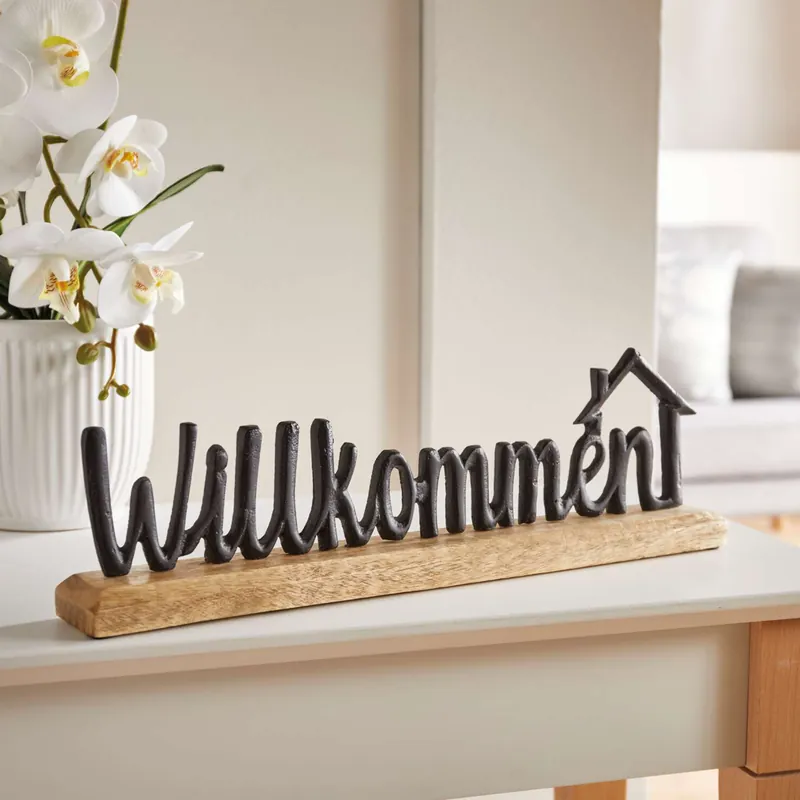 Schriftzug "Willkommen" Must-Have