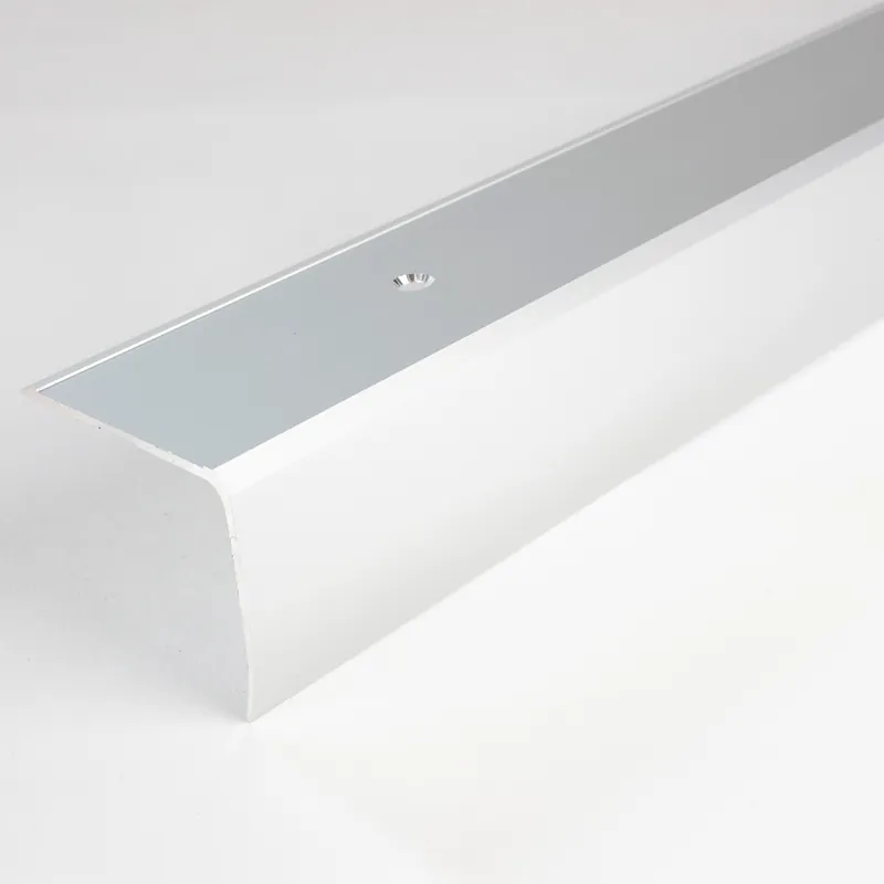 Super-Preis Auer Treppenkanten- & Winkelprofile Joilette Höhe 43 mm Breite 50 mm Aluminium eloxiert