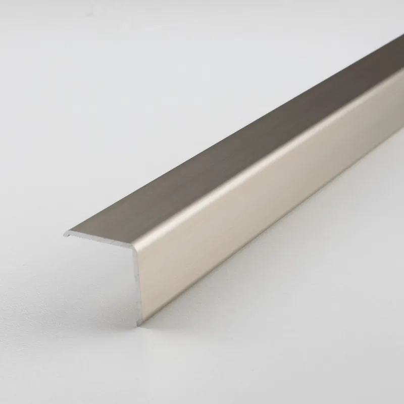 Sonderangebot Auer Bau- & Montageprofile Requena Breite 20 - 25 mm Eckschutzwinkel Aluminium