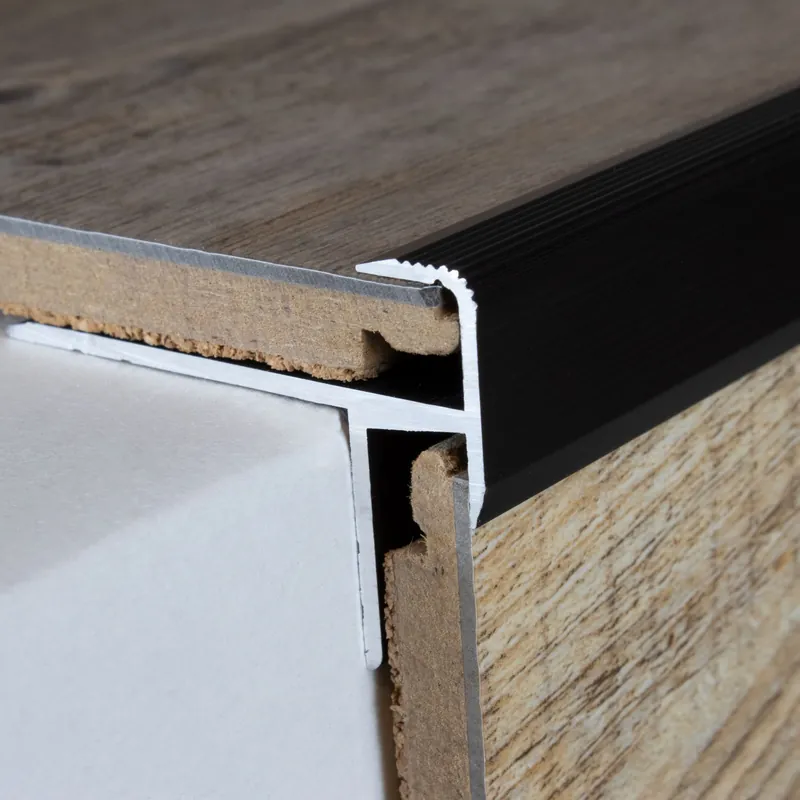 Neue Ware PROVISTON Treppenkanten- & Winkelprofile Höhe 30 mm Breite 43 mm Einfasshöhe 8.5 mm