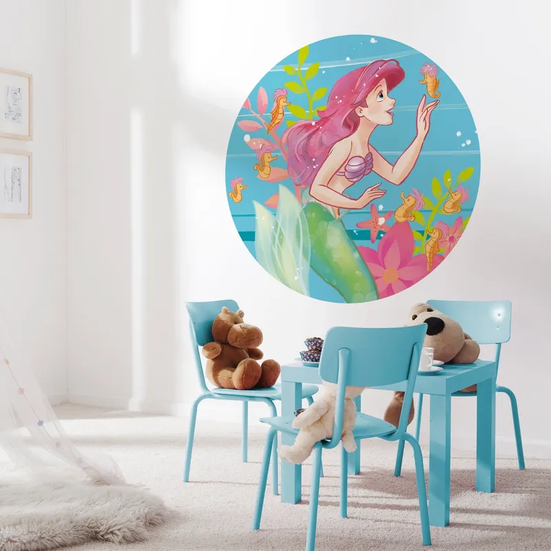 Komar Fototapete Disney Dot Arielle Seepferdchen 125 x 125 cm Wandtattoo Vlies Selbstklebend Meer Zertifiziert