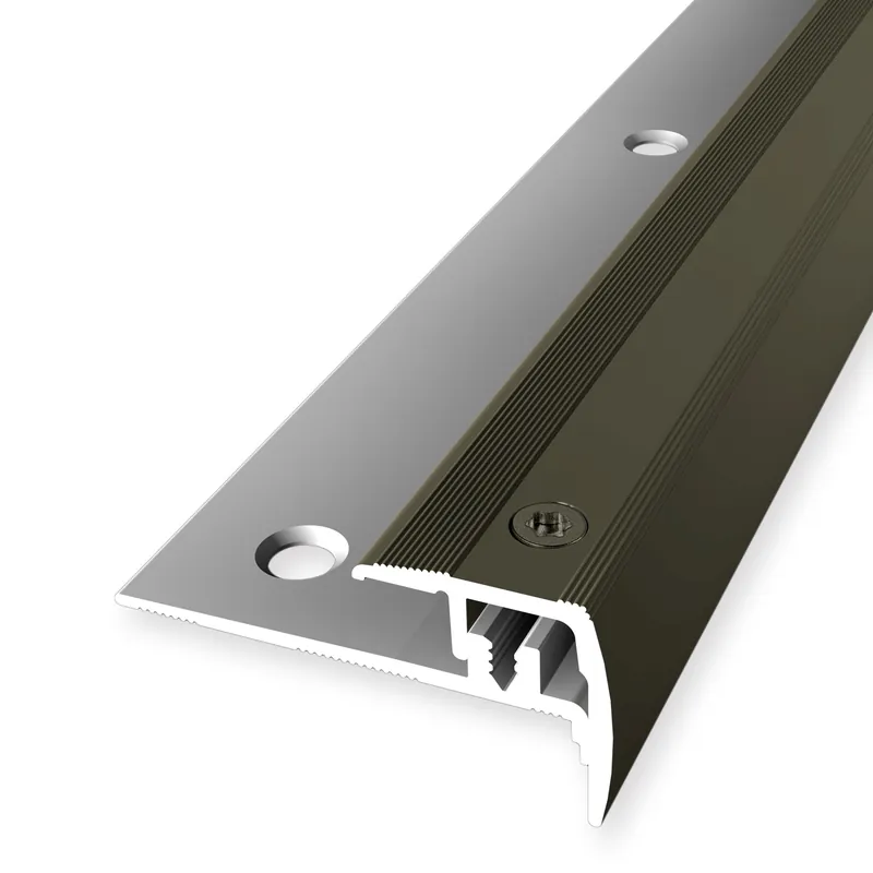 Letzte Chance Treppenkantenprofil 21 x 21.5 mm Aluminium Winkelprofil Geriffelt Versenkt Gebohrt Küberit