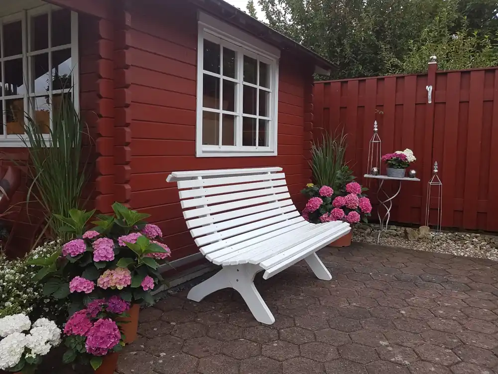 Gartenbank Sven, weiß lackiert Preisreduziert