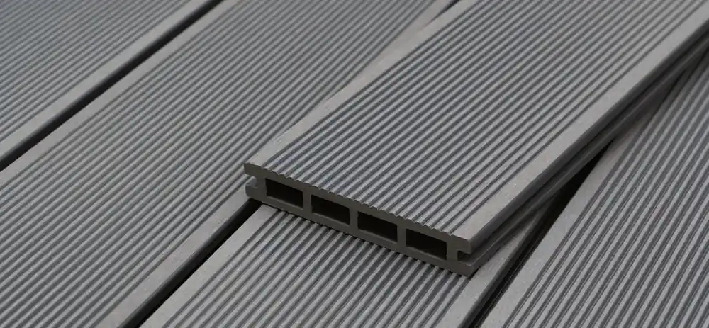 Finale Aktion WPC Terrassendielen Komplettset Basic Hellgrau 20x120 mm