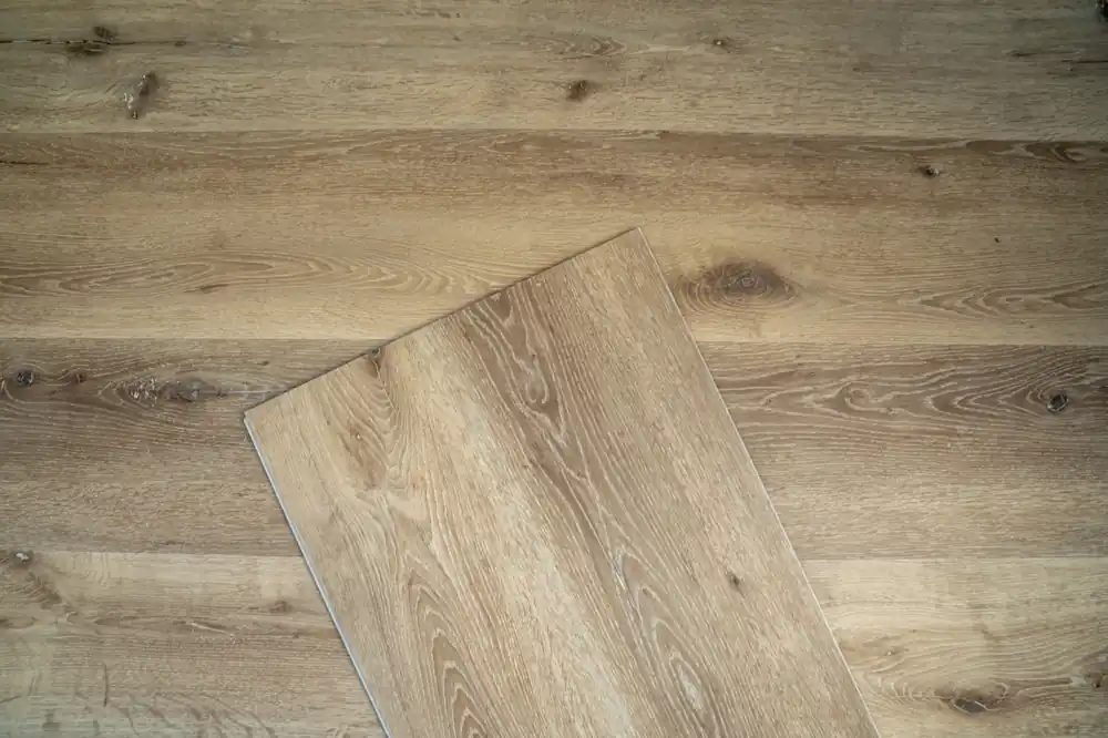 Geprüft Klick-Vinylboden Eiche Smaragd XL